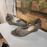 Grey Casual Sandals in Wedge
