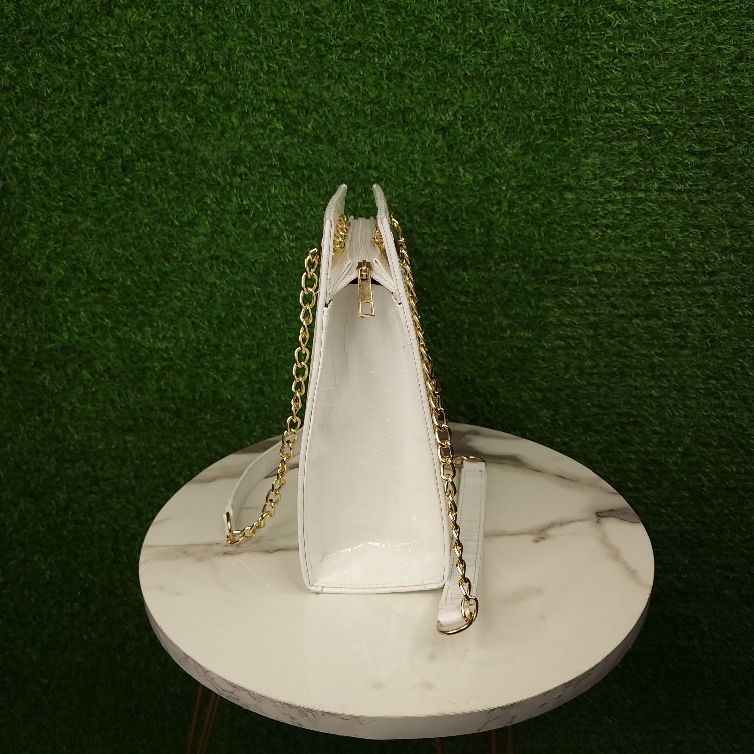 White Handbag With Chain Belt - Maha fashions -  Handbags & Wallets