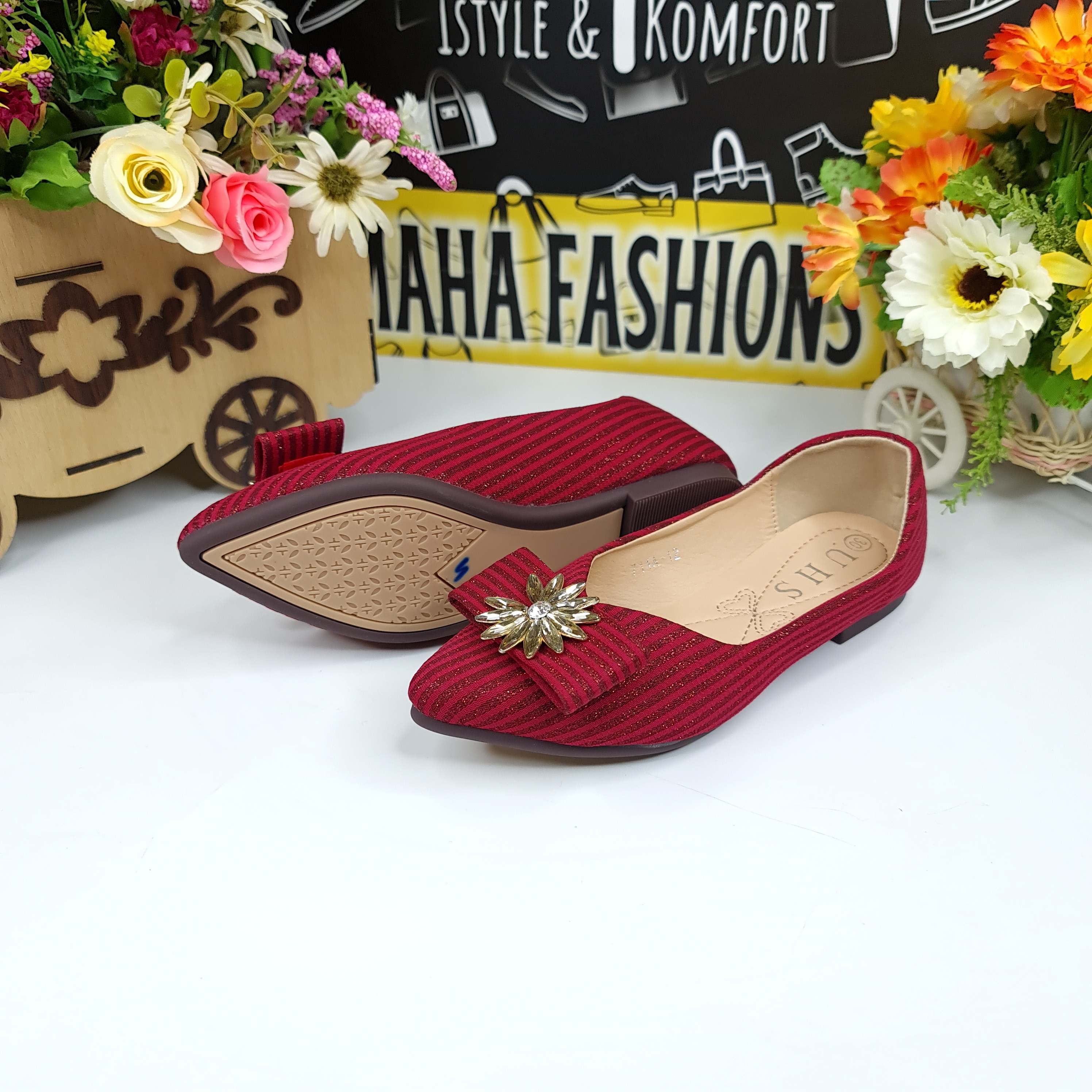 Kids Red Buckle Pumps Maha fashions