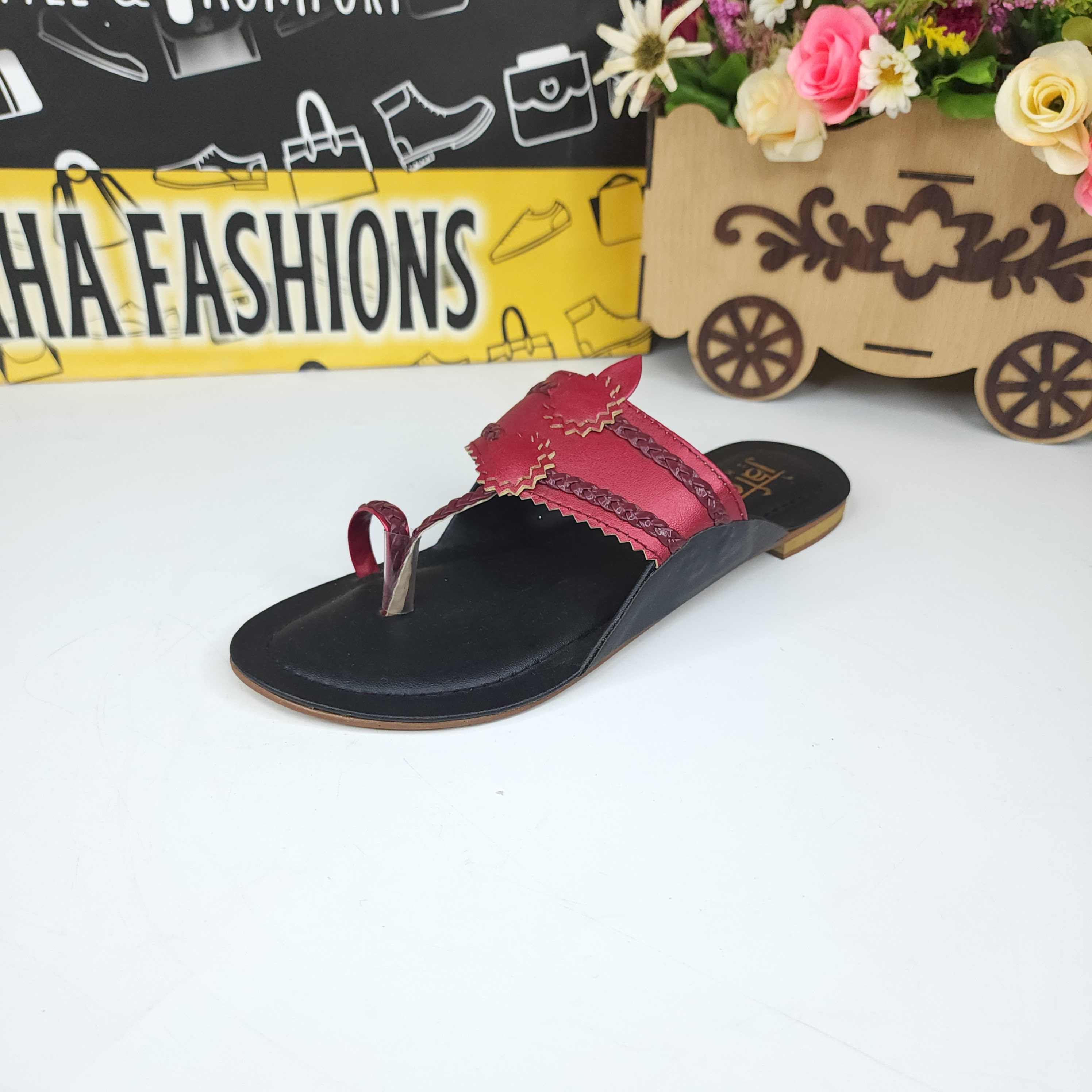 Maroon Black Twin Color Kolapuri - Maha fashions -  