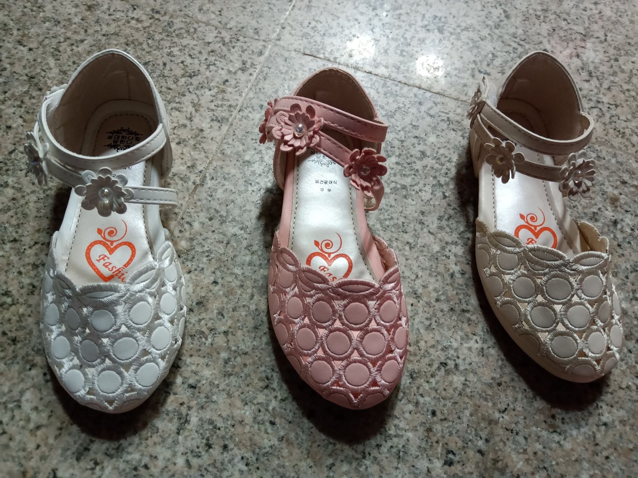 Kids Footwear B2212 - Maha fashions -  Kids Footwear